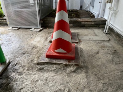 469C8B4B-A791-4B36-9BA8-8963DE1F8E53_1_105_c